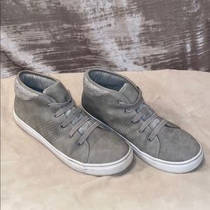 3/4 slip on faux suede high top